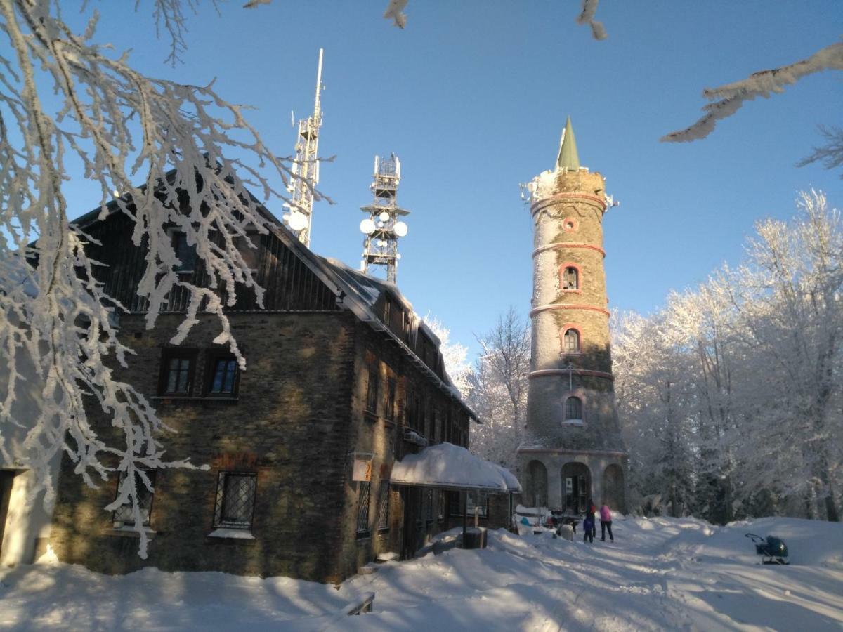 Chalupa Podhradi Jiřetín pod Jedlovou المظهر الخارجي الصورة